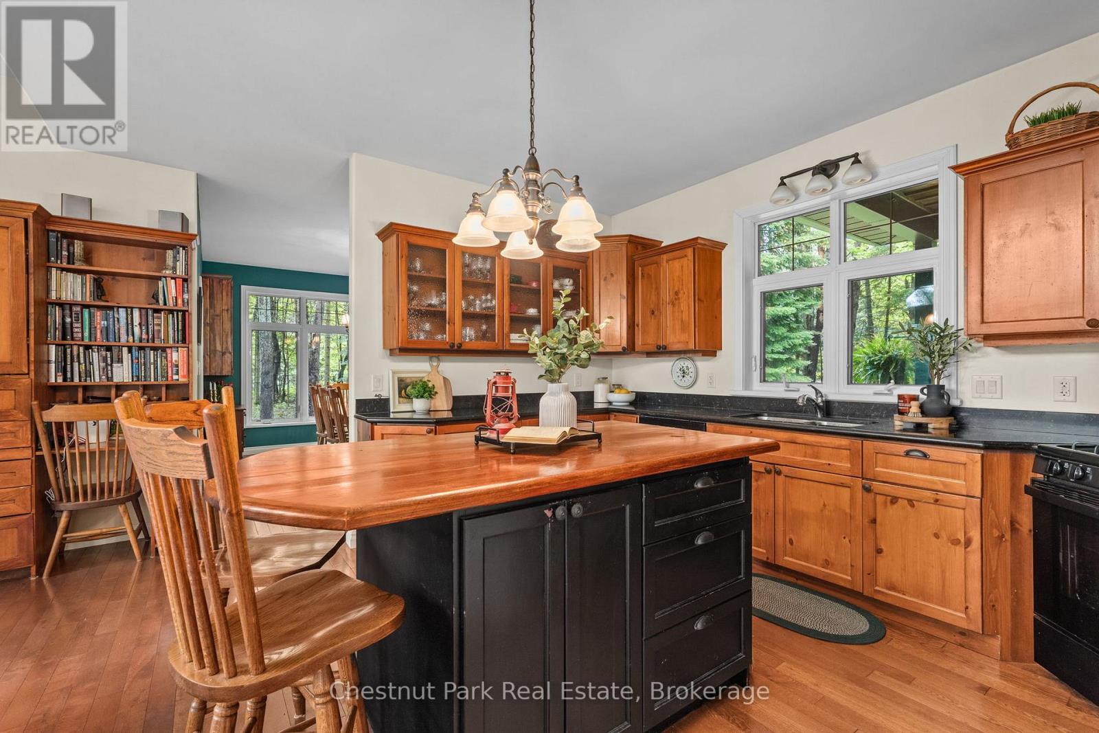 1 & 2 - 1230 Miriam Drive, Bracebridge (Oakley), Ontario  P1L 1X1 - Photo 10 - X12445427