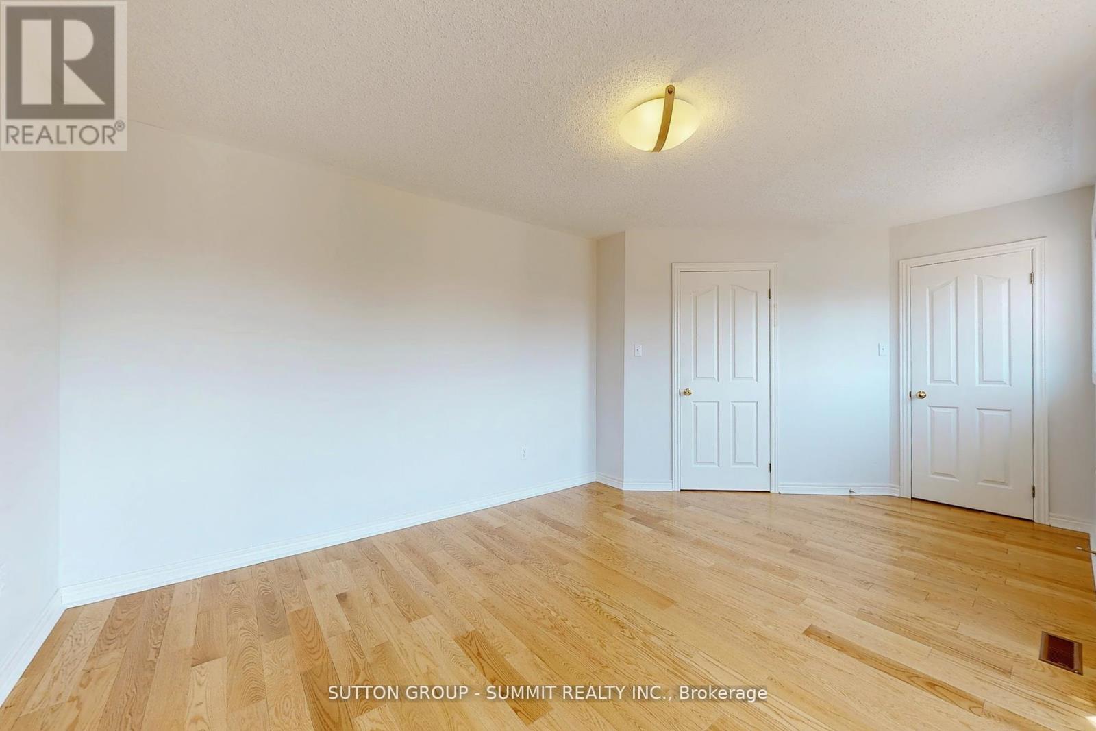 5525 Fleur-De-Lis, Mississauga (East Credit), Ontario  L5R 2Z6 - Photo 31 - W12445378