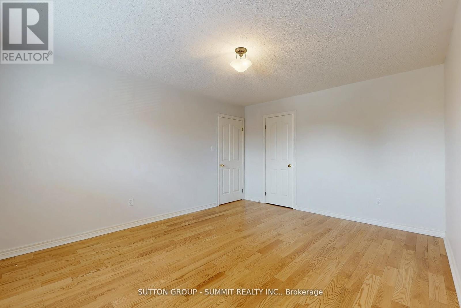 5525 Fleur-De-Lis, Mississauga (East Credit), Ontario  L5R 2Z6 - Photo 34 - W12445378