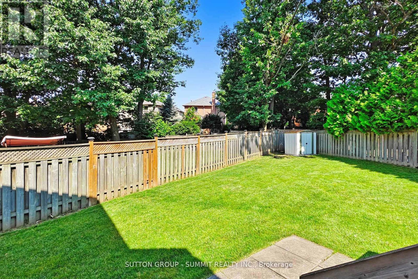 5525 Fleur-De-Lis, Mississauga (East Credit), Ontario  L5R 2Z6 - Photo 43 - W12445378