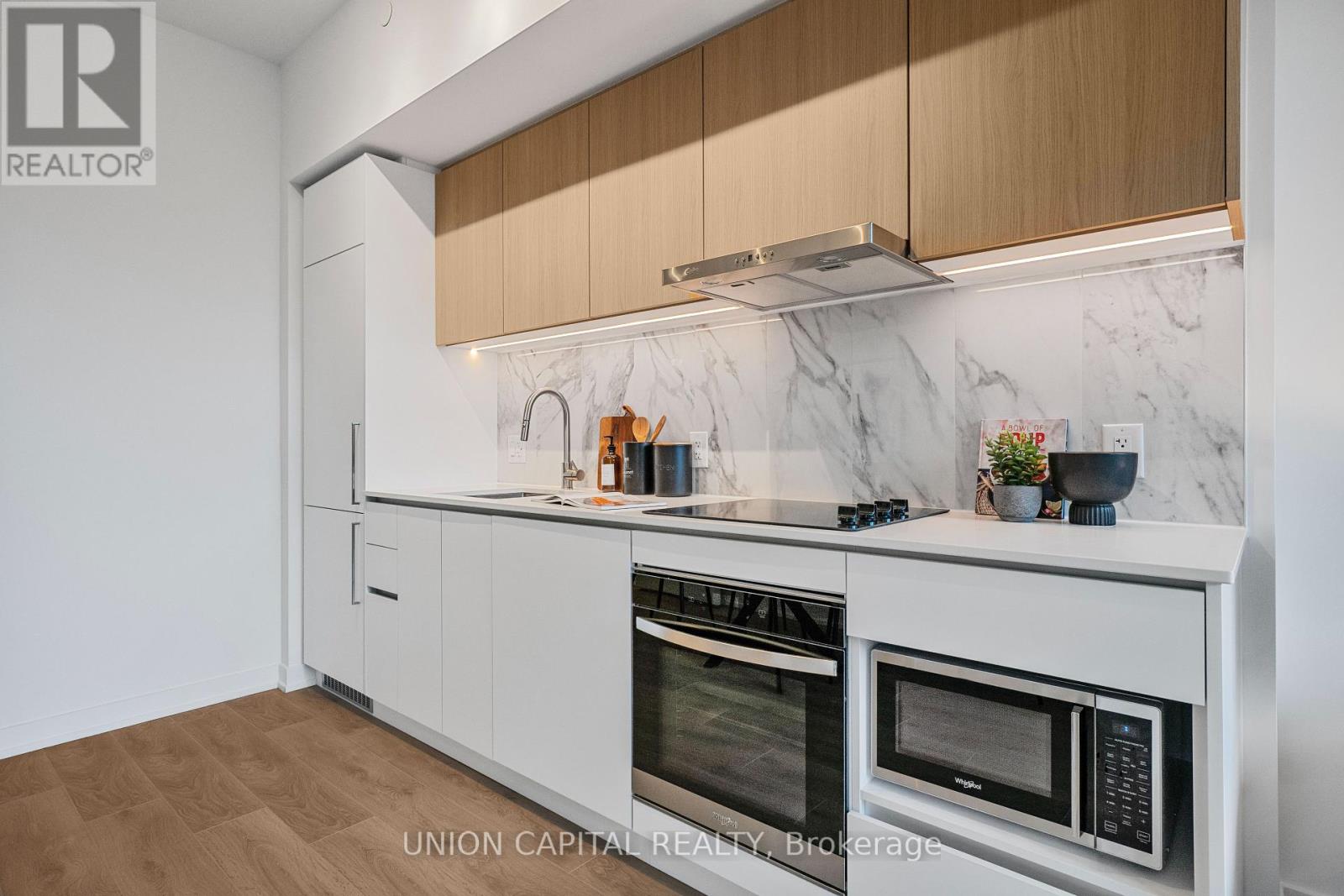 338 - 1100 Sheppard Avenue W, Toronto (York University Heights), Ontario  M3K 0E4 - Photo 12 - W12445394