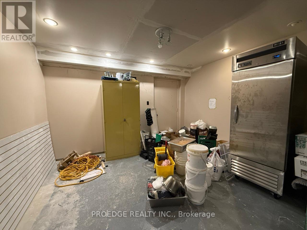 Unit 5 - 27 Main Street N, Brampton, Ontario  L6X 1M8 - Photo 16 - W12417517