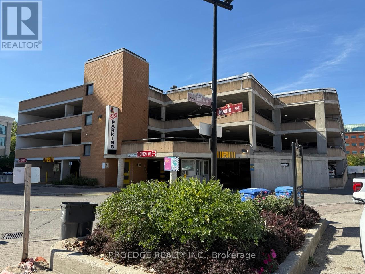 Unit 5 - 27 Main Street N, Brampton, Ontario  L6X 1M8 - Photo 22 - W12417517
