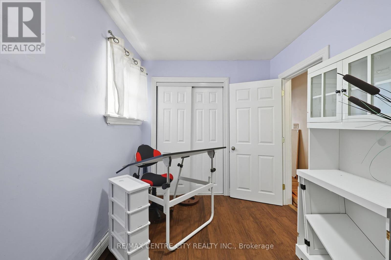 75 Glass Avenue, London East (East N), Ontario  N5W 1Z8 - Photo 12 - X12445422