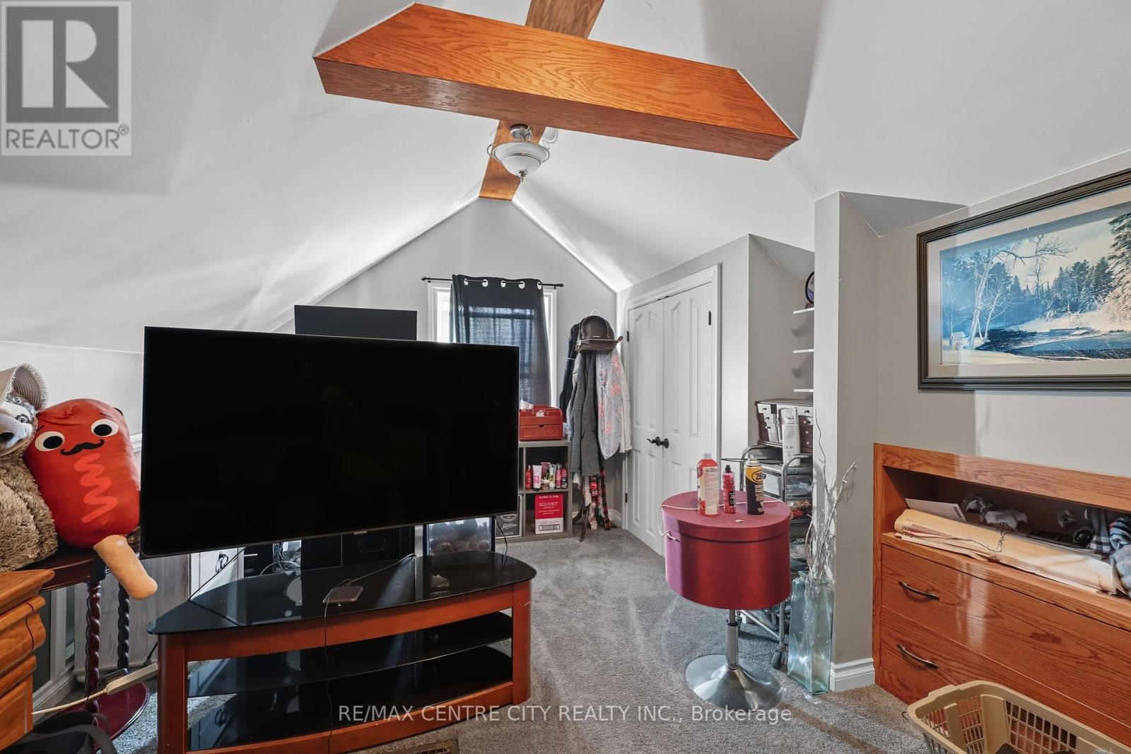 75 Glass Avenue, London East (East N), Ontario  N5W 1Z8 - Photo 21 - X12445422
