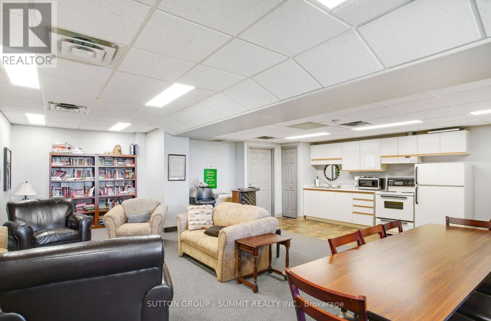 401 - 281 Bristol Street, Guelph, Ontario  N1H 8J3 - Photo 40 - X12445385