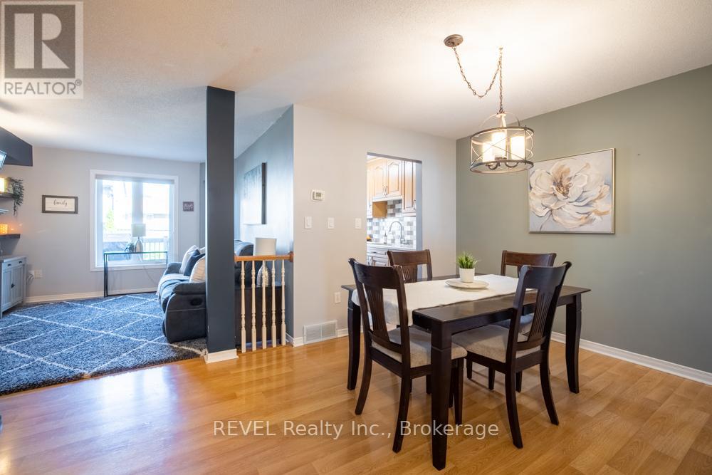 3 - 5070 Drummond Road, Niagara Falls, Ontario  L2E 6E4 - Photo 12 - X12445419