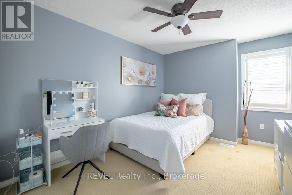 3 - 5070 Drummond Road, Niagara Falls, Ontario  L2E 6E4 - Photo 19 - X12445419