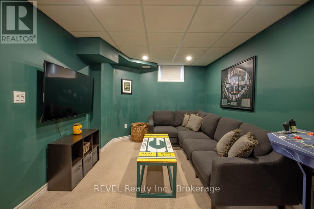 3 - 5070 Drummond Road, Niagara Falls, Ontario  L2E 6E4 - Photo 23 - X12445419