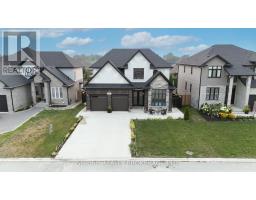 108 WATTS DRIVE, Lucan Biddulph, Ontario