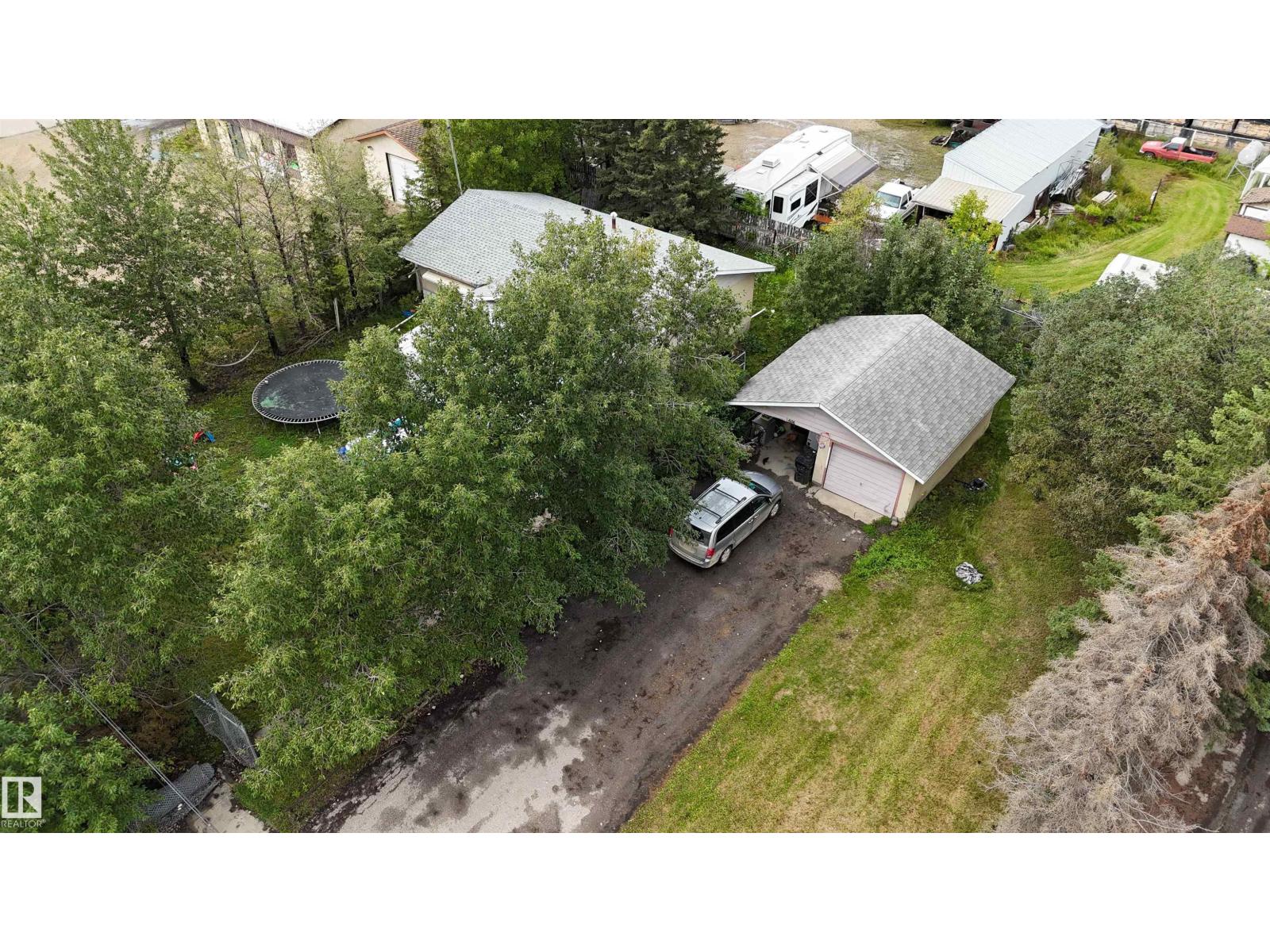 6116 50th Av, Drayton Valley, Alberta  T7A 1J4 - Photo 4 - E4451734