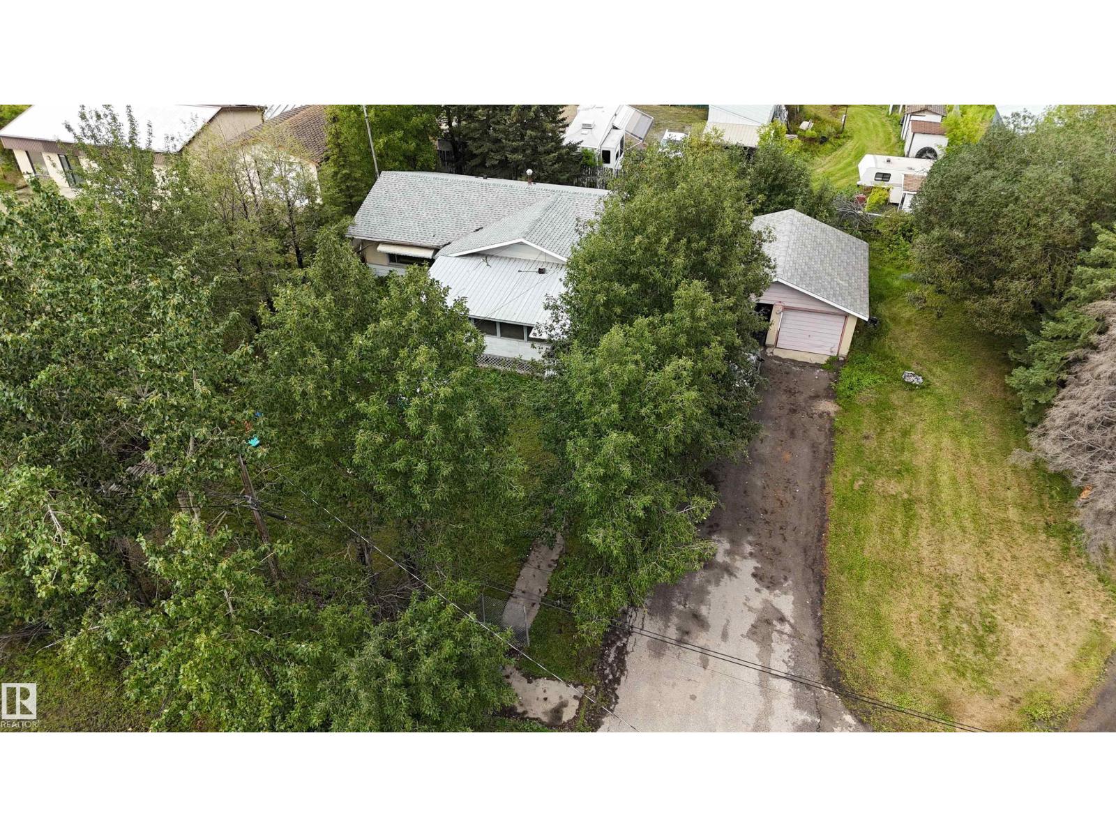6116 50th AV, Drayton Valley, Alberta