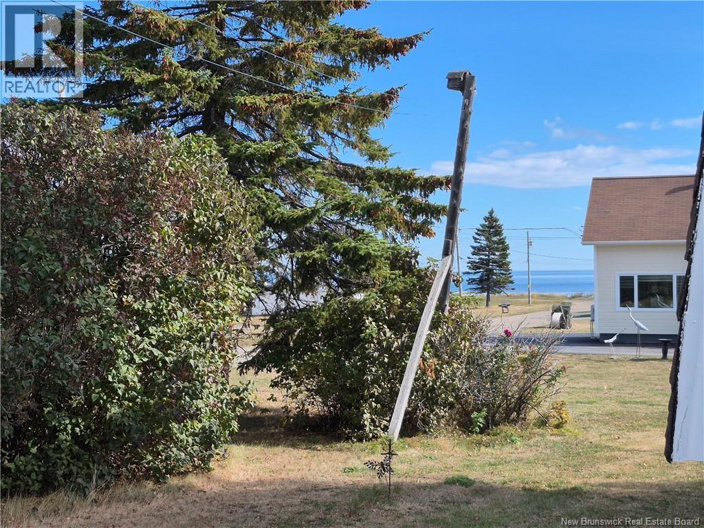 1109 Route 134, Petit-Rocher-Sud, New Brunswick  E8J 1C4 - Photo 3 - NB127446
