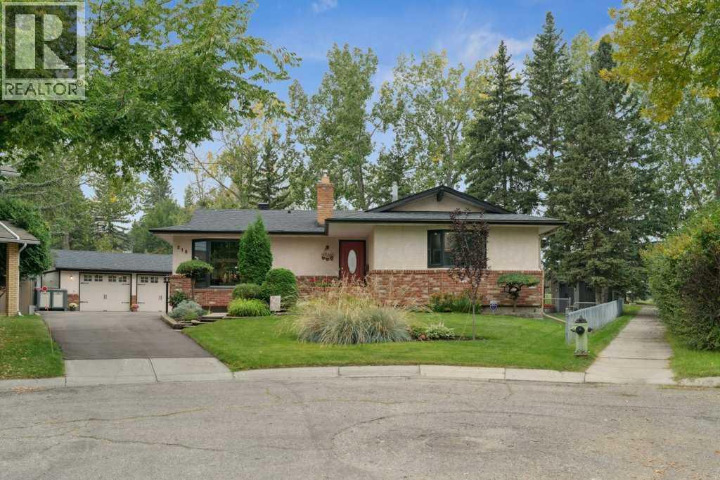 318 Oakhill Place Sw, Calgary, Alberta  T2V 3X5 - Photo 1 - A2252232