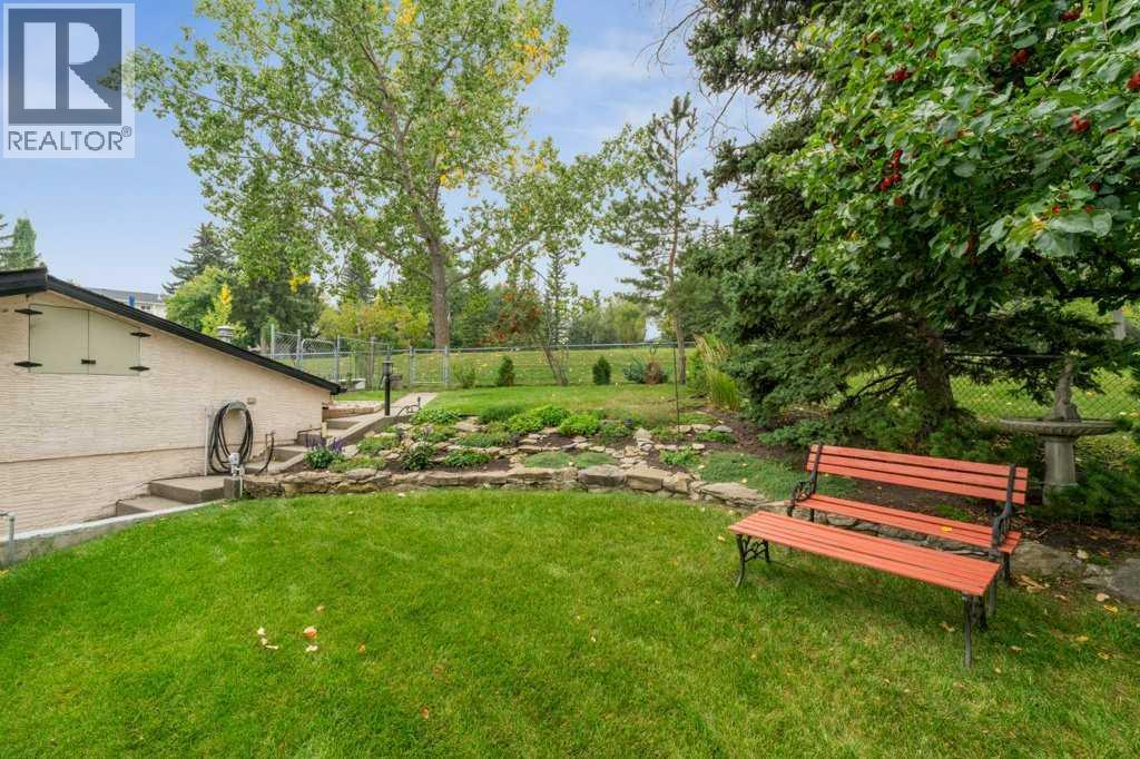 318 Oakhill Place Sw, Calgary, Alberta  T2V 3X5 - Photo 30 - A2252232