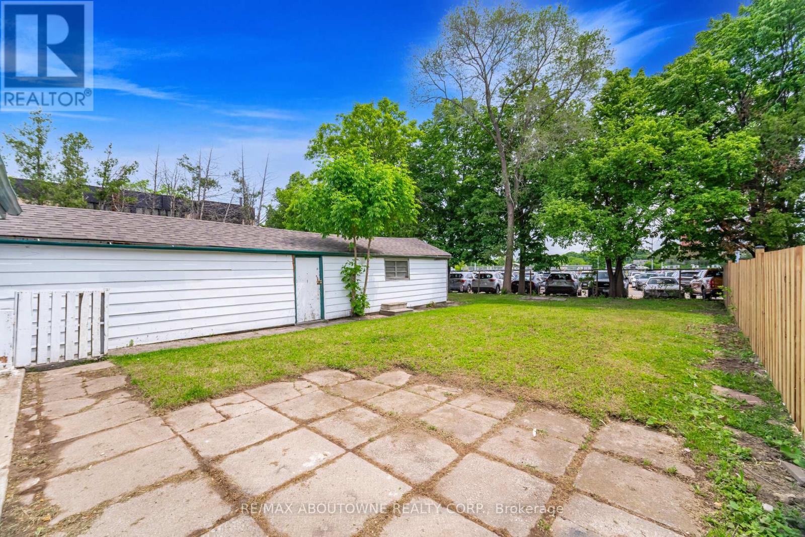 128 Cross Avenue, Oakville, Ontario  L6J 2W6 - Photo 37 - W12220814
