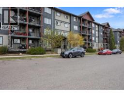 111, 115 Denholm Gate Downtown