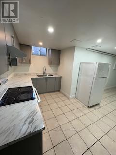 41 Manitou Crescent N, Brampton, Ontario  L6S 2Z6 - Photo 17 - W12342194