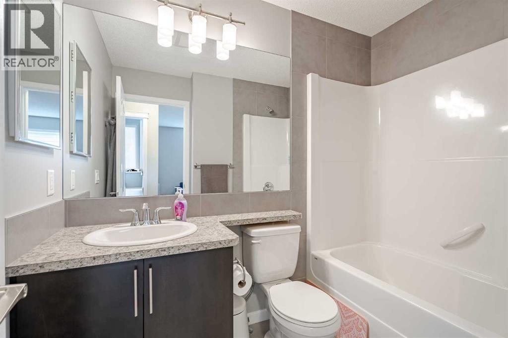 83 Cranford Park, Calgary, Alberta  T3M 1Z4 - Photo 18 - A2254759
