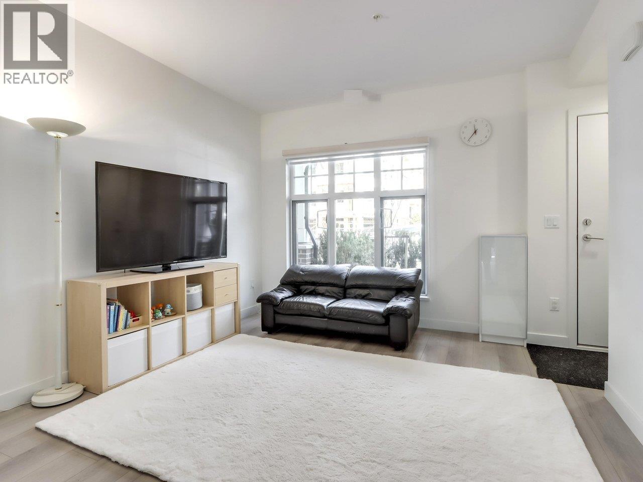 114 678 Fairview Street, Coquitlam, British Columbia  V3J 0N1 - Photo 4 - R3053042