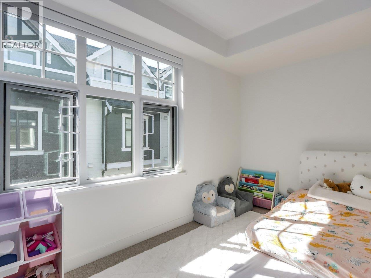 114 678 Fairview Street, Coquitlam, British Columbia  V3J 0N1 - Photo 11 - R3053042