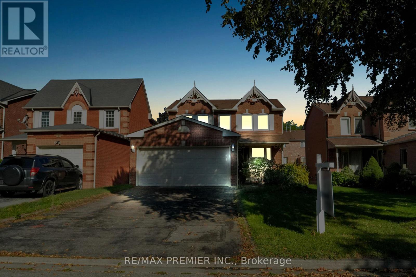 6 HEARNE CRESCENT, Ajax, Ontario