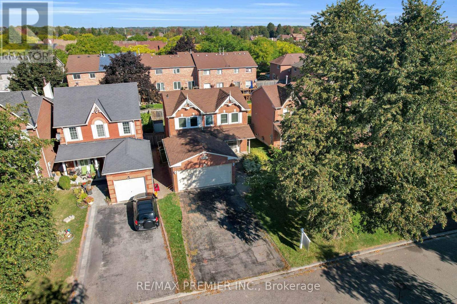 6 Hearne Crescent, Ajax, Ontario  L1T 3P5 - Photo 7 - E12445420
