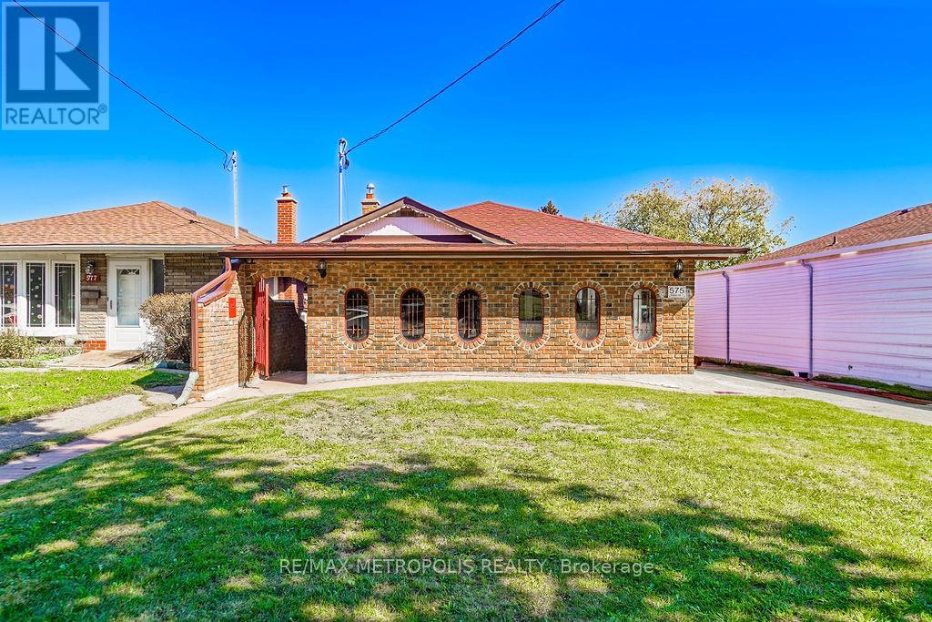 575 Bellamy Road N, Toronto (Woburn), Ontario  M1H 1G6 - Photo 1 - E12445441
