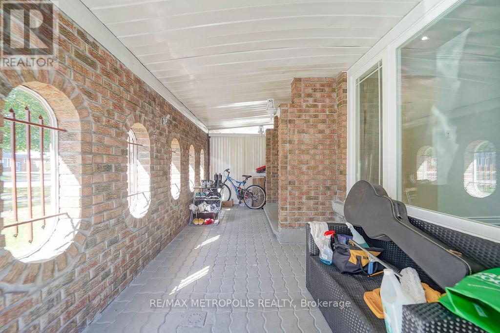 575 Bellamy Road N, Toronto (Woburn), Ontario  M1H 1G6 - Photo 12 - E12445441