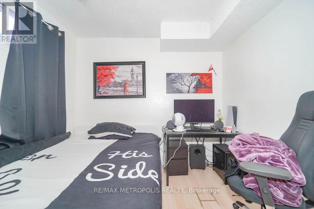 575 Bellamy Road N, Toronto (Woburn), Ontario  M1H 1G6 - Photo 36 - E12445441