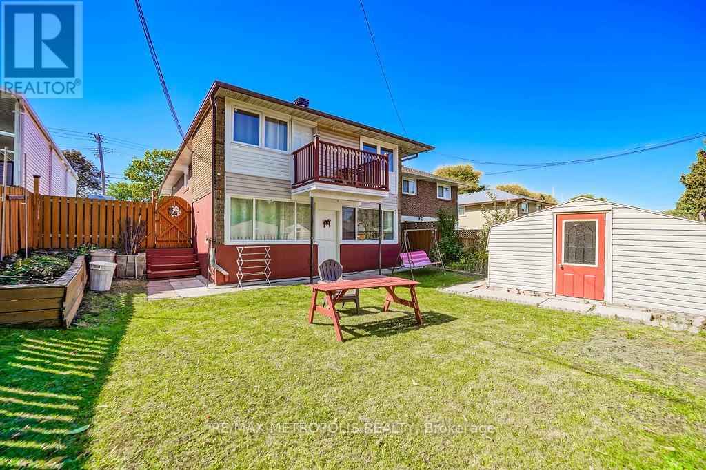 575 Bellamy Road N, Toronto (Woburn), Ontario  M1H 1G6 - Photo 4 - E12445441