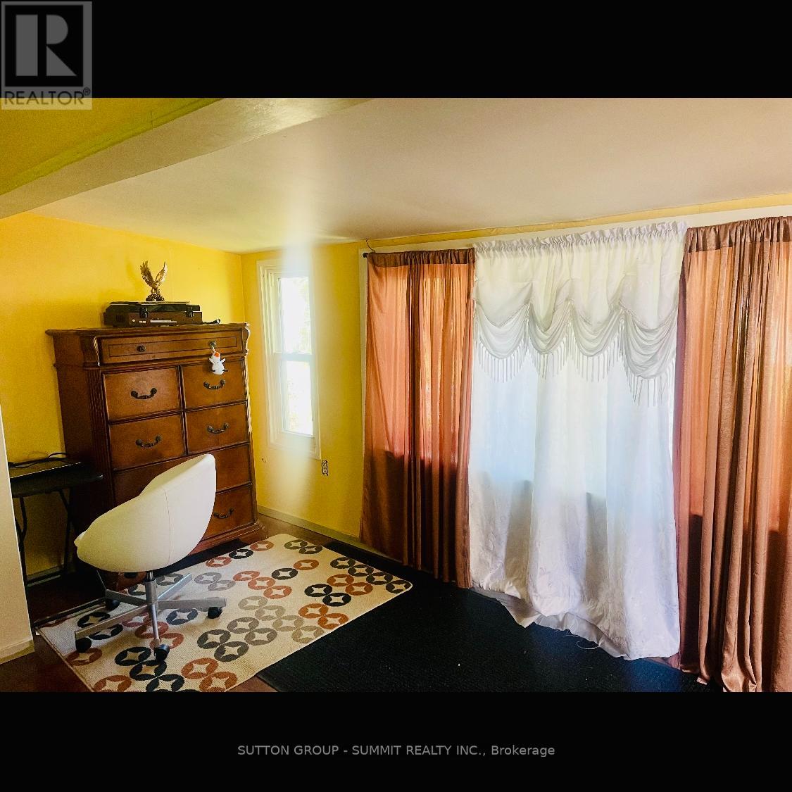 7 1st Street, Haldimand, Ontario  N0A 1P0 - Photo 5 - X12441492