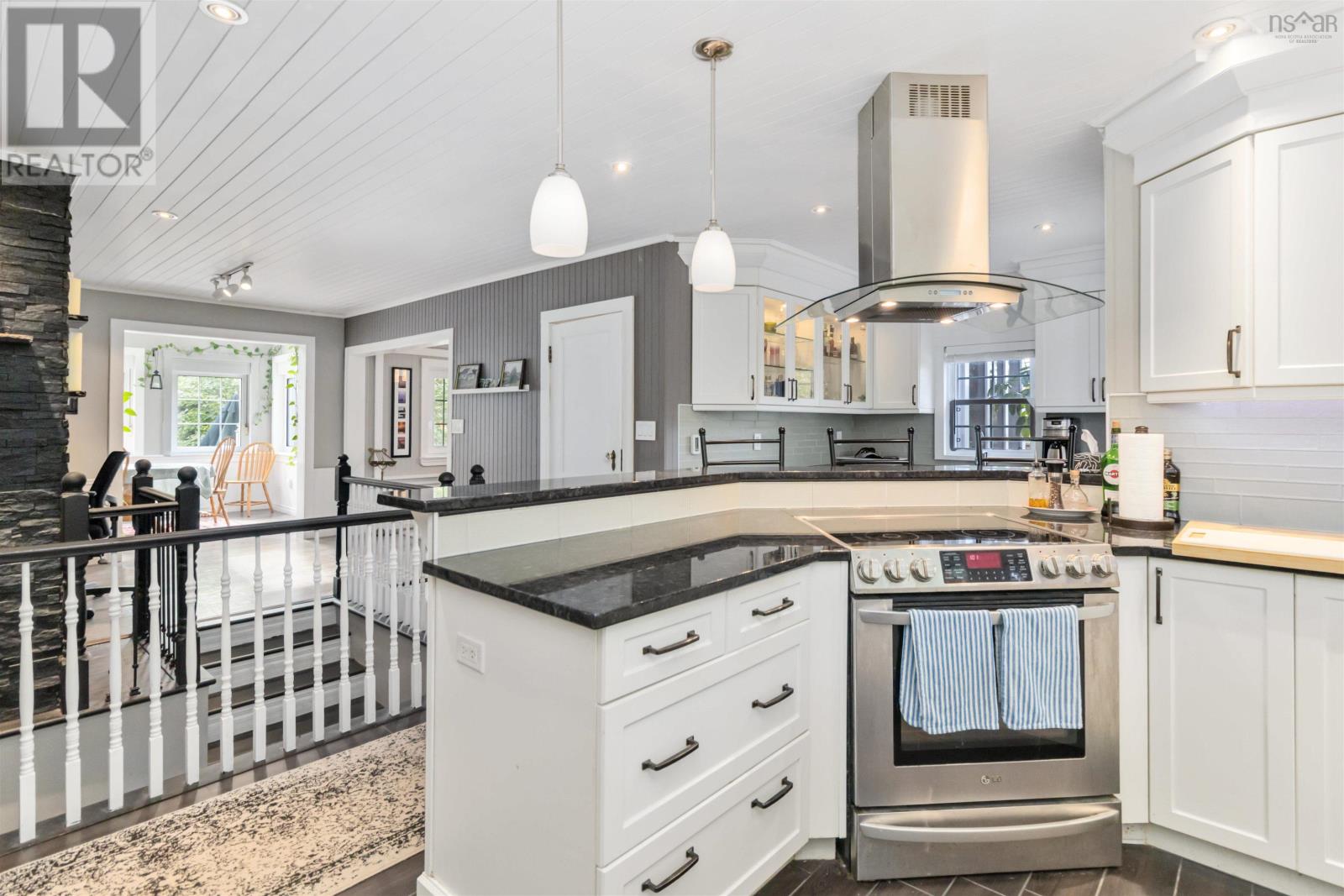 11278 Peggys Cove Road, Seabright, Nova Scotia  B3Z 3B1 - Photo 13 - 202525114