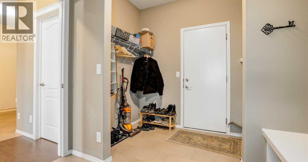 44 Nolancrest Green Nw, Calgary, Alberta  T3R 0P8 - Photo 10 - A2250334