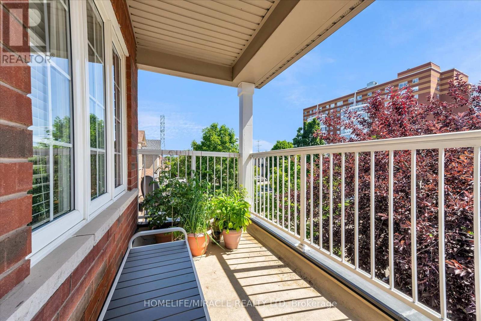 4811 James Austin Drive, Mississauga (Hurontario), Ontario  L4Z 4H4 - Photo 13 - W12445405