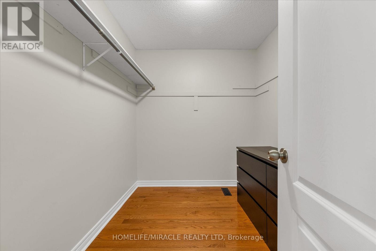 4811 James Austin Drive, Mississauga (Hurontario), Ontario  L4Z 4H4 - Photo 17 - W12445405