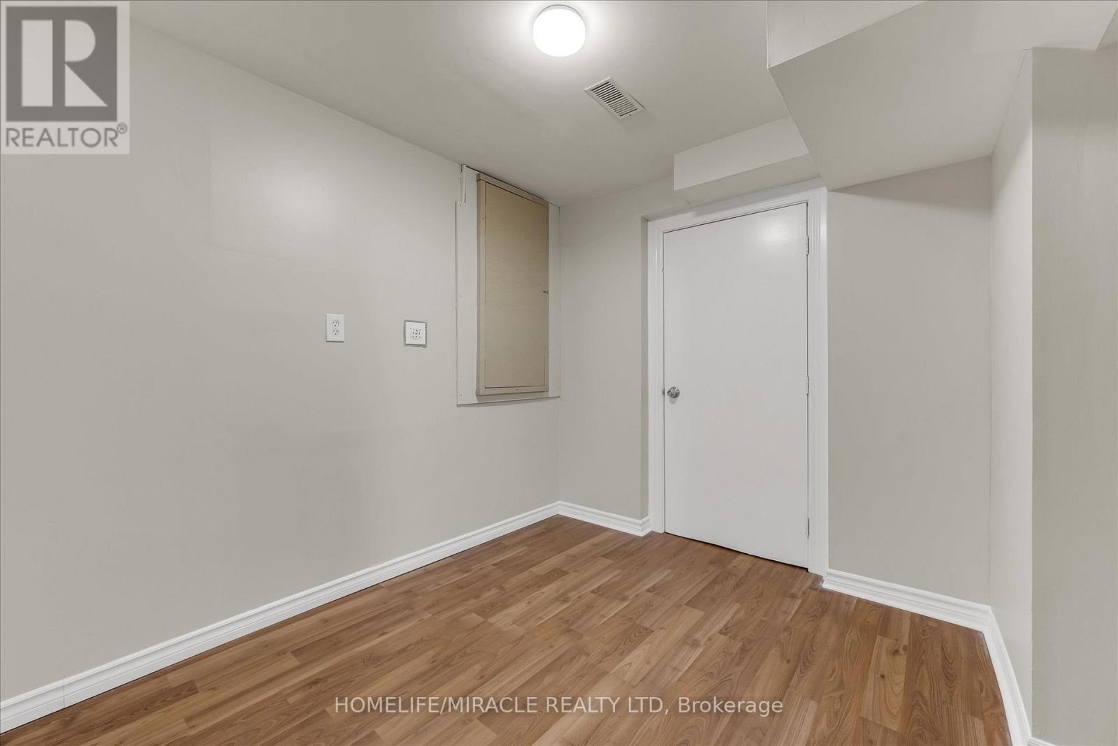 4811 James Austin Drive, Mississauga (Hurontario), Ontario  L4Z 4H4 - Photo 23 - W12445405