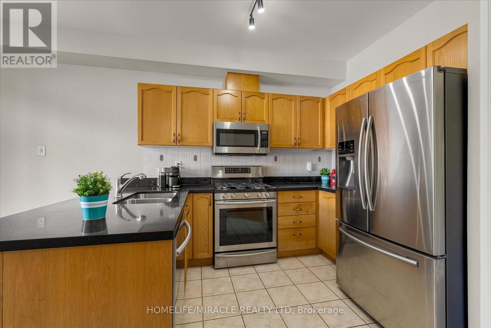 4811 James Austin Drive, Mississauga (Hurontario), Ontario  L4Z 4H4 - Photo 7 - W12445405
