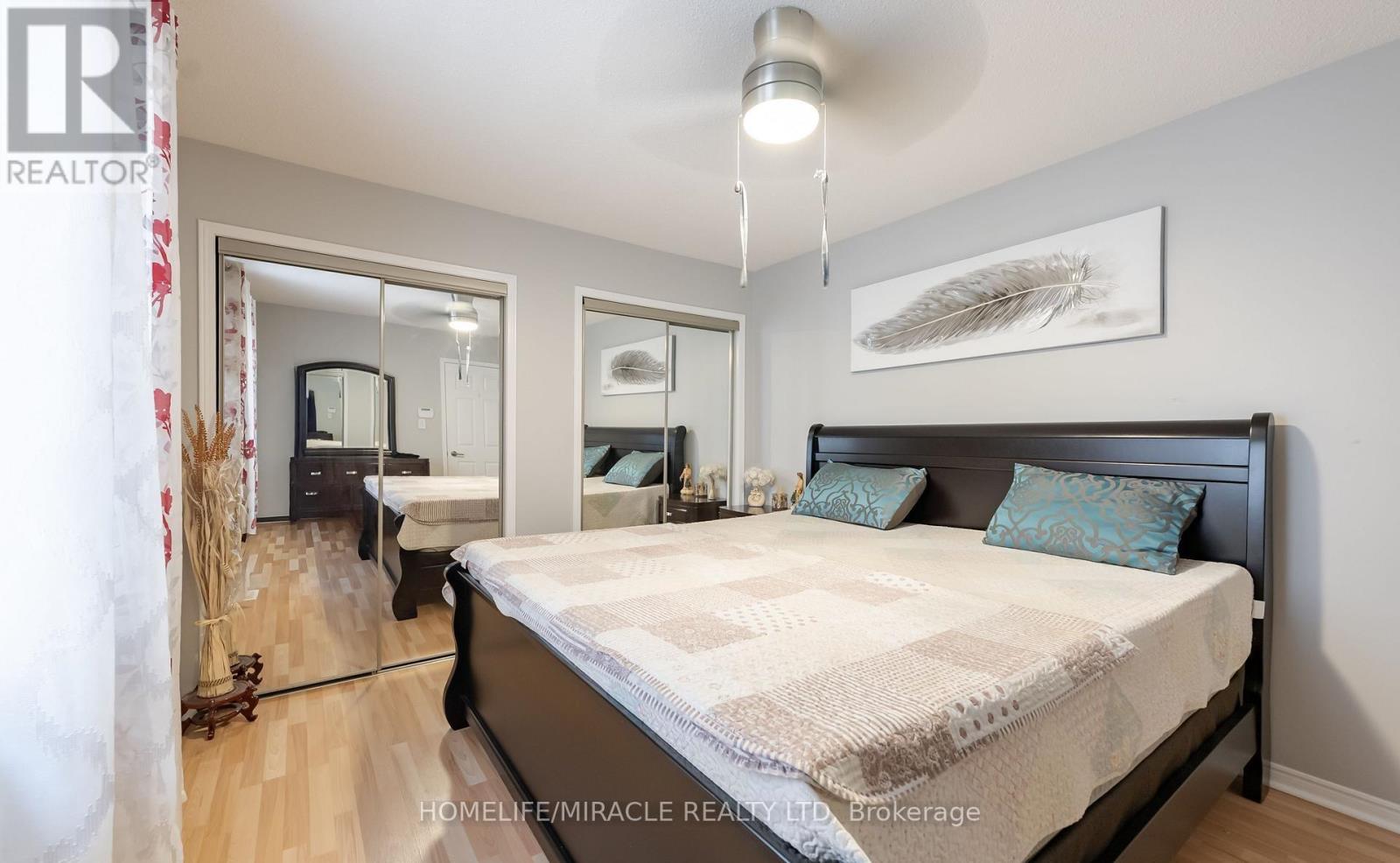 23 Mosley Crescent, Brampton (Fletcher's West), Ontario  L6Y 5C7 - Photo 11 - W12445414
