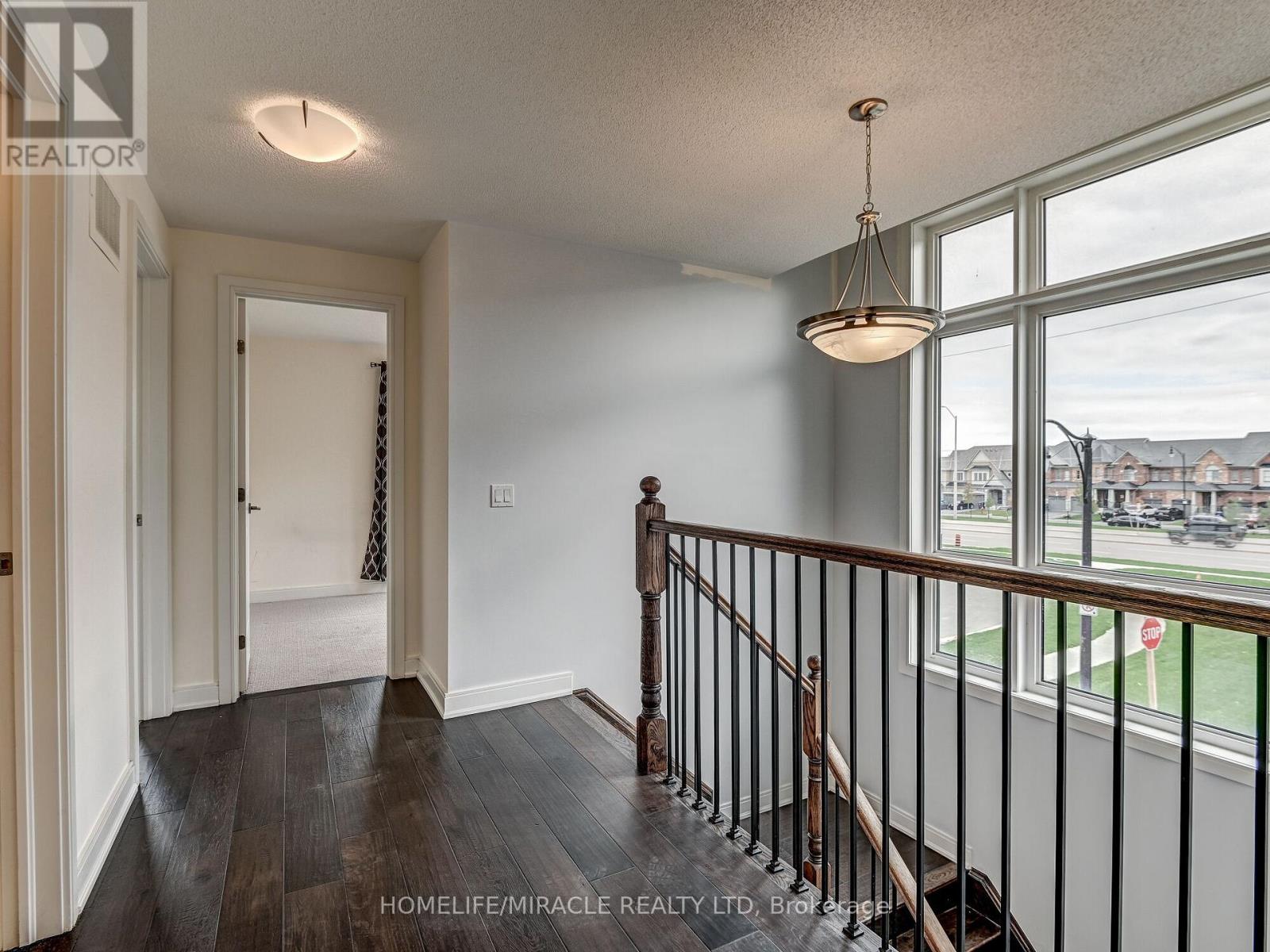 66 Pearman Crescent, Brampton (Northwest Brampton), Ontario  L7A 4Y9 - Photo 19 - W12445435