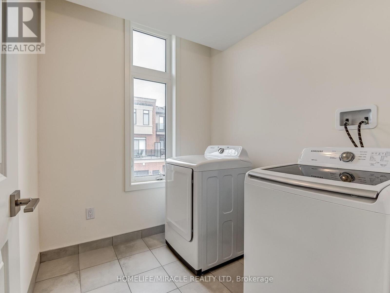 66 Pearman Crescent, Brampton (Northwest Brampton), Ontario  L7A 4Y9 - Photo 25 - W12445435