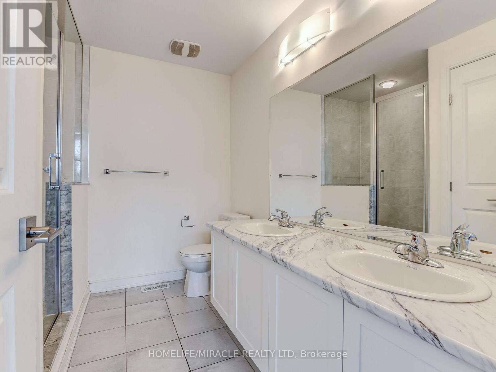 66 Pearman Crescent, Brampton (Northwest Brampton), Ontario  L7A 4Y9 - Photo 28 - W12445435