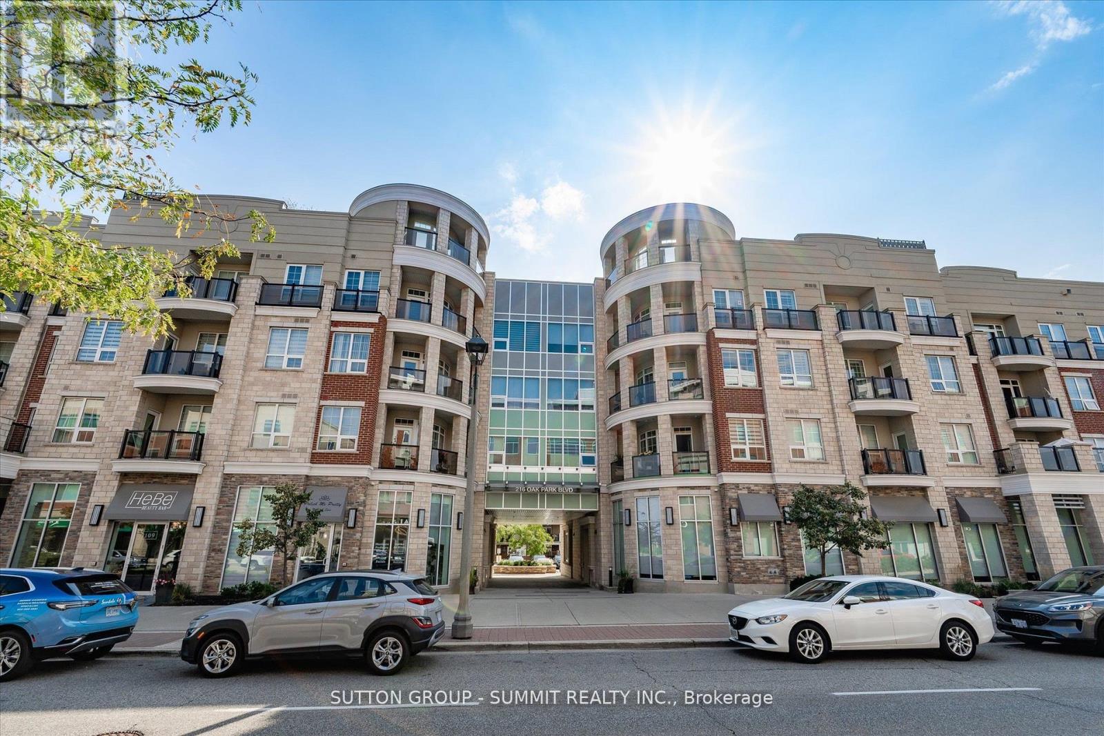 433 - 216 Oak Park Boulevard, Oakville (Ro River Oaks), Ontario  L6H 7S8 - Photo 1 - W12445443