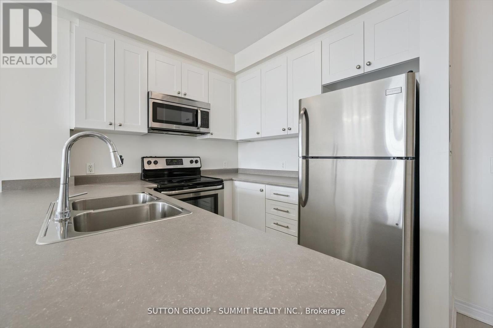 433 - 216 Oak Park Boulevard, Oakville (Ro River Oaks), Ontario  L6H 7S8 - Photo 9 - W12445443