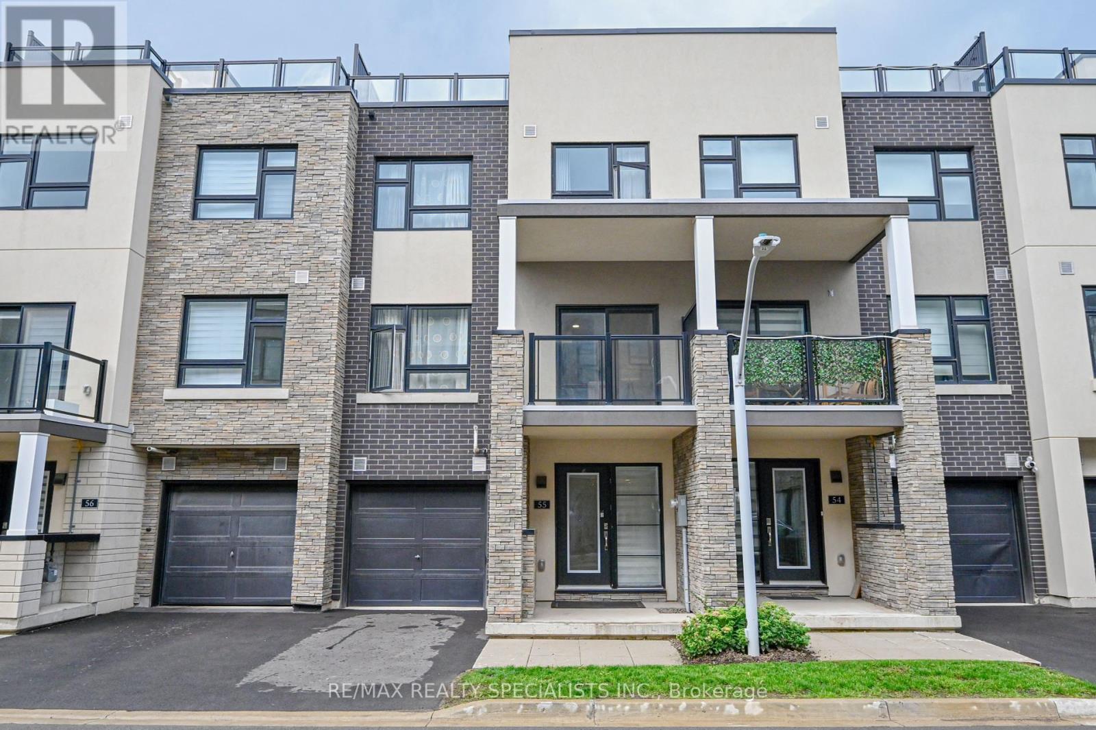 55 - 1121 Cooke Boulevard, Burlington, Ontario  L8T 0C3 - Photo 1 - W12445445