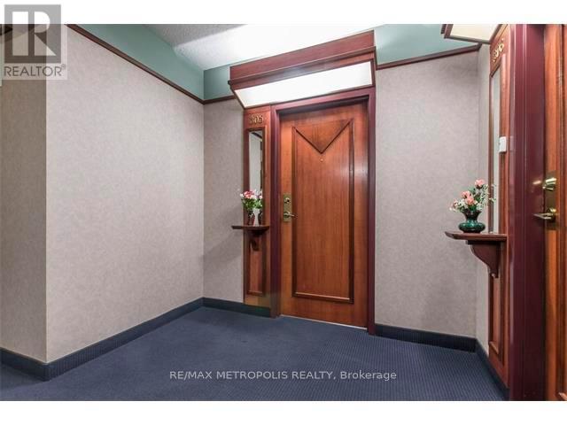 305 - 405 Erb Street W, Waterloo, Ontario  N2L 1W7 - Photo 10 - X12445423