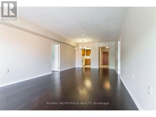 305 - 405 Erb Street W, Waterloo, Ontario  N2L 1W7 - Photo 16 - X12445423
