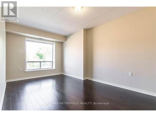 305 - 405 Erb Street W, Waterloo, Ontario  N2L 1W7 - Photo 18 - X12445423