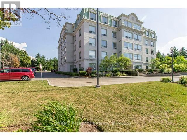 305 - 405 Erb Street W, Waterloo, Ontario  N2L 1W7 - Photo 2 - X12445423