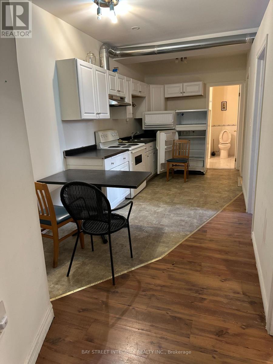1 - 88 Colborne Street, Brantford, Ontario  N3T 2G5 - Photo 8 - X12445429